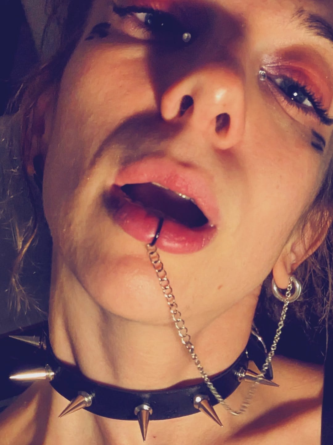 Eva Fay Mouth