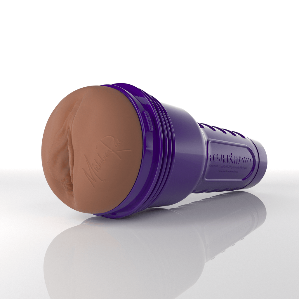 Michelena Rose Fleshlight: Intoxicating Lady